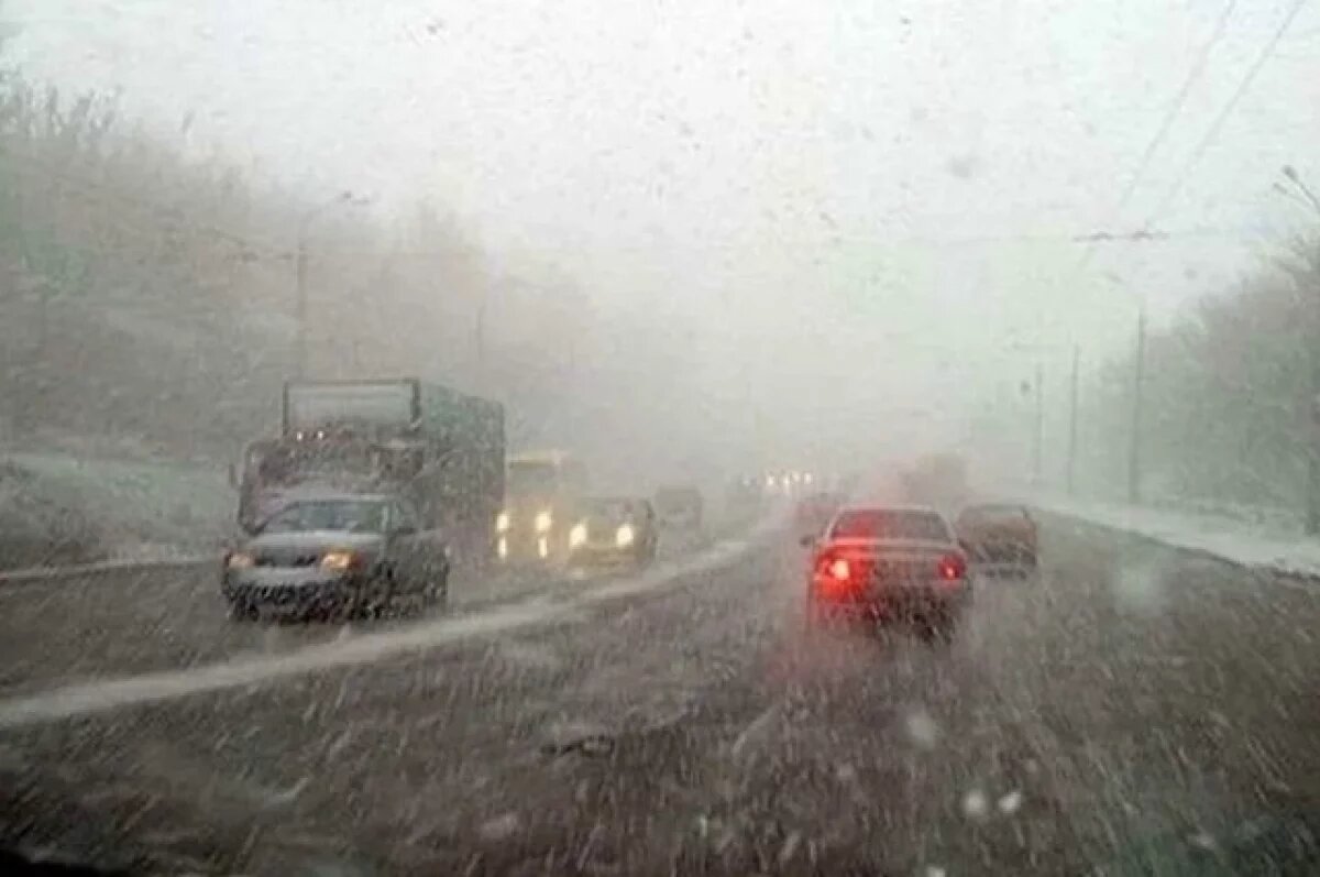    Тверских водителей предупредили о мокром снеге с дождём