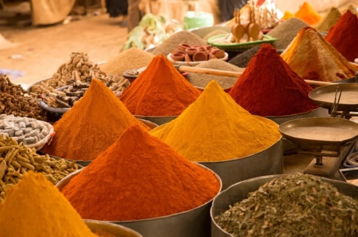    В России предложили ужесточить борьбу с поддельными приправами