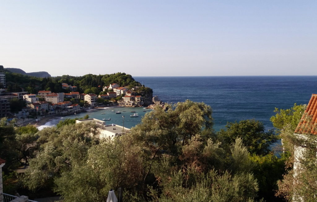 Пржно, полоса пляжа и отели