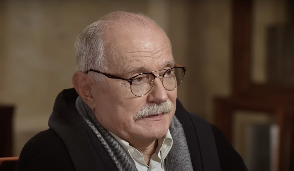    Никита Михалков. Фото: Youtube / @NadinStrelets