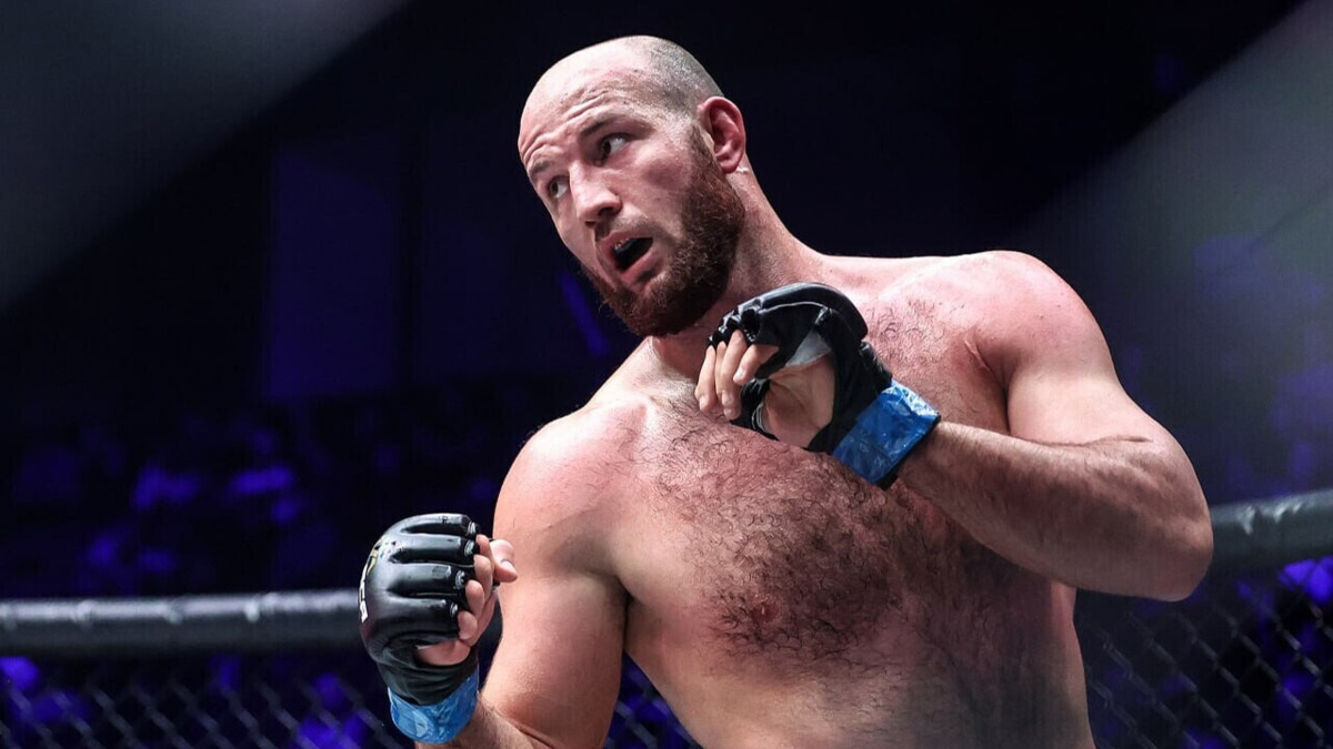     Адам Богатырев