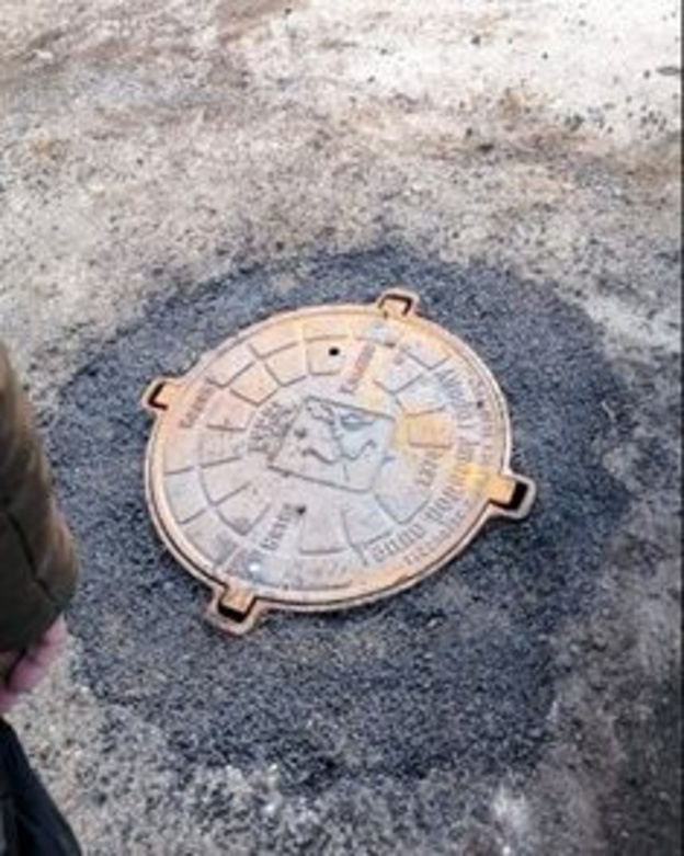    В Кирове с начала года восстановили 122 люка тепловых камер