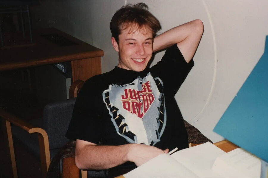 Илон Маск в юности