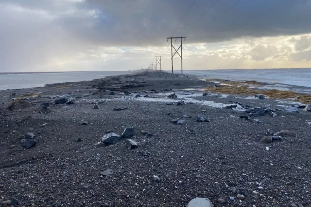    Дорогу до аэропорта «Крутoберёговo» на Камчатке опять закрыли