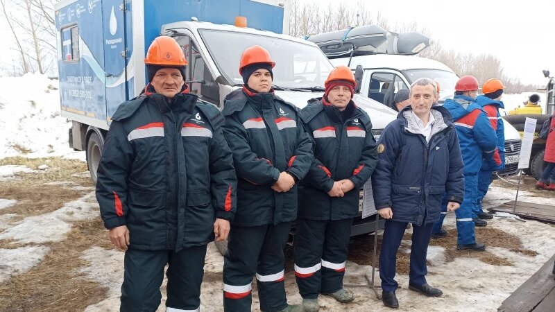     Специалисты «Росводоканал Барнаул» приняли участие в смотре техники аварийно-спасательных служб и формирований Барнаульского городского звена Алтайской территориальной подсистемы РСЧС. Фото предоставлено пресс-службой компанией «Росводоканал Барнаул», автор фото Лилия Болатаева.