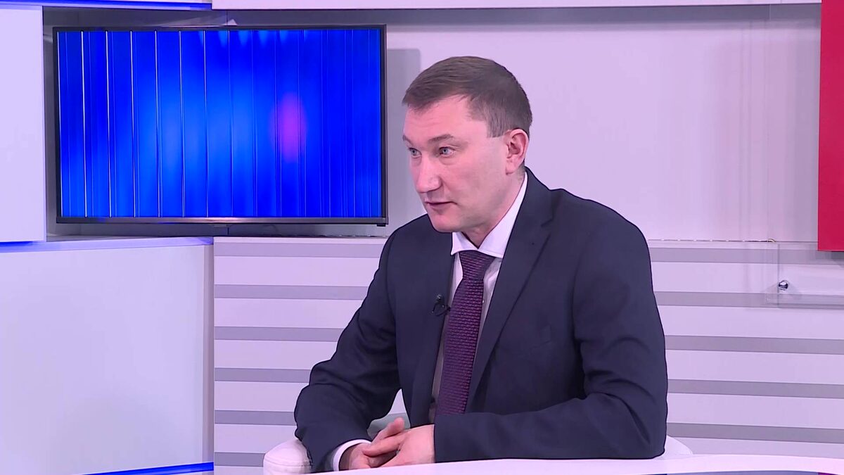    Главный врач Республиканского клинического онкологического диспансера Адель Измайлов стал гостем программы «Вести. Интервью»