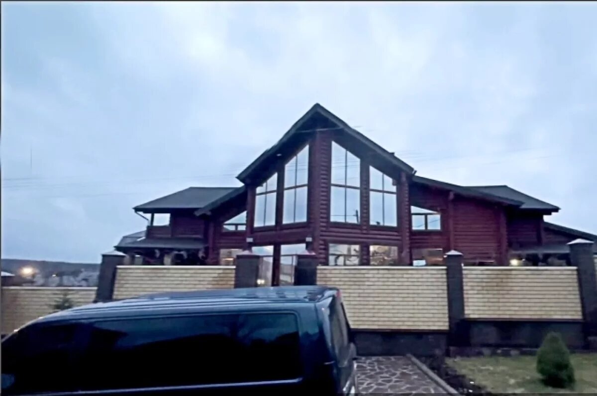    Как живет бывший замгубернатора Брянщины: