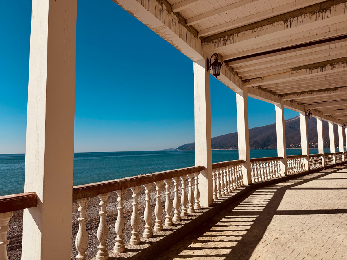   Набережная рядом с отелем Alex Resort & Spa Hotel, г. Гарга, Абхазия