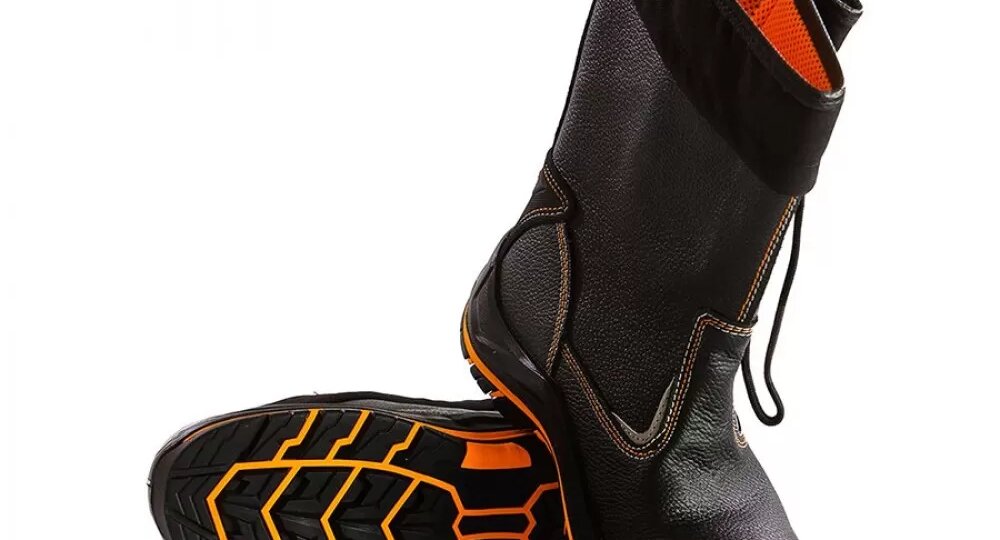 Срок эксплуатации спецодежды и спецобуви: как продлить жизнь защитной экипировки