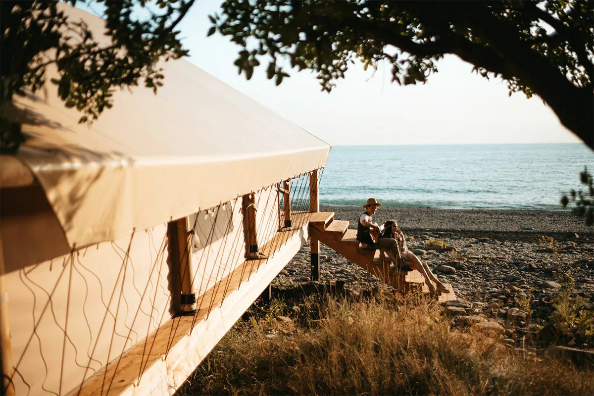 Ставьте фильтр «у моря», чтобы найти классное место для отпуска