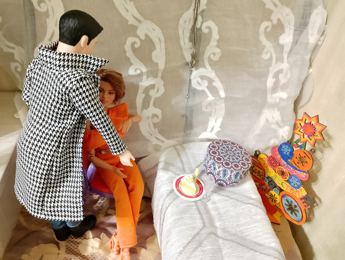 "Девушка, можно с вами потанцевать? "