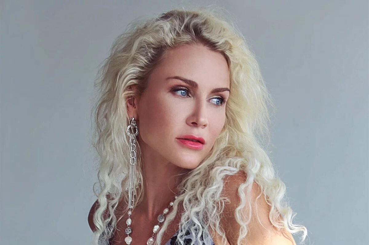    Катя Гордон