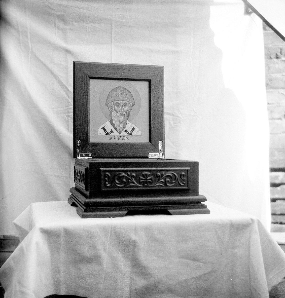 Ковчег для мощей с иконой Спиридона Тримифунтского. Личный фотоархив художницы. Фото: Максим Кучерявенко.