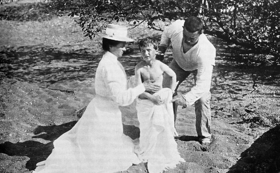 Меричка, цесаревич Алексей и дядька