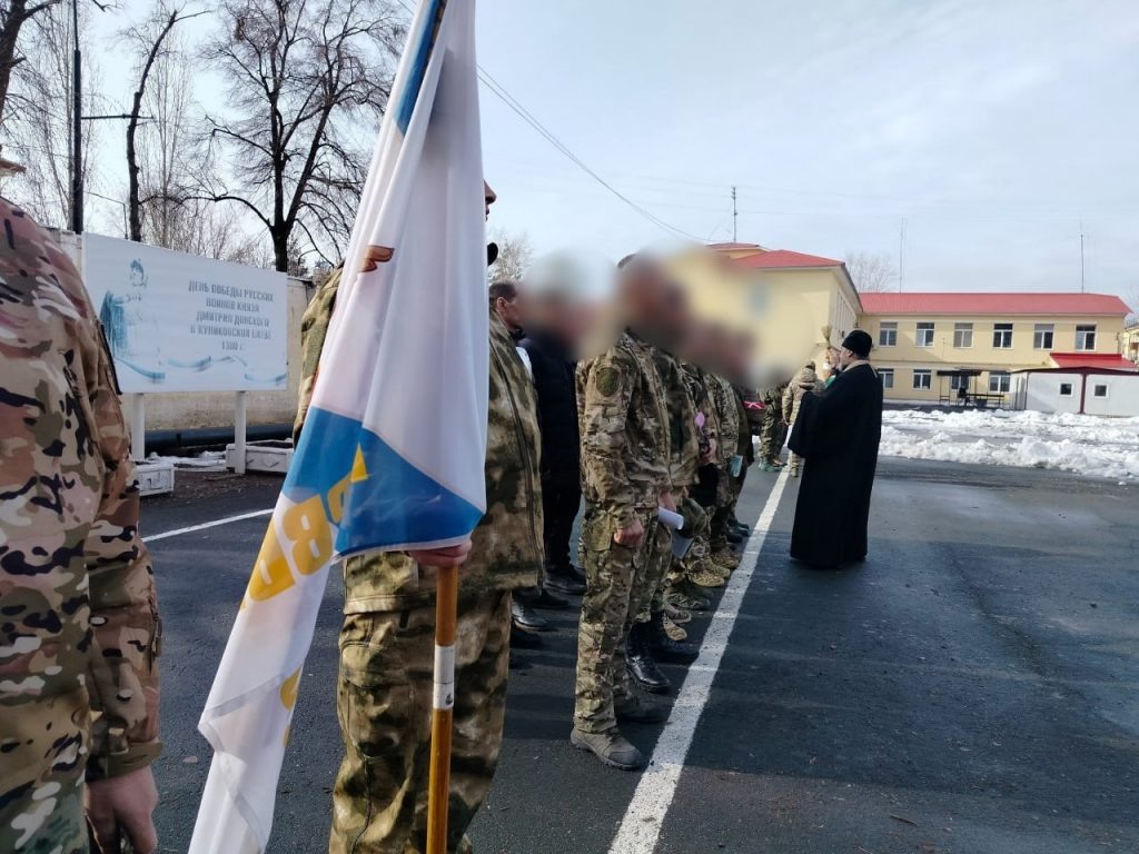    20 добровольцев отправились в зону СВО из Оренбурга Оренбуржье