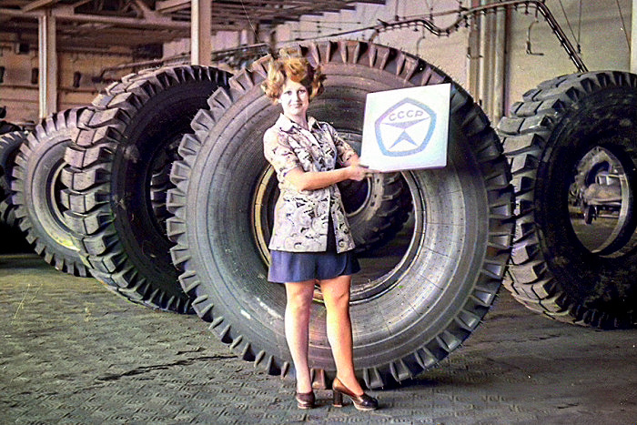 Почему в СССР так бережно относились к автомобильной резине