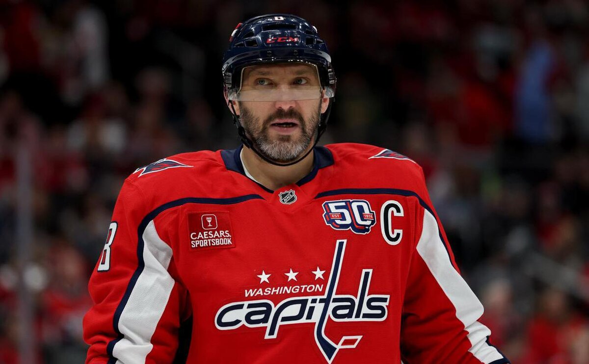     Александр Овечкин. Источник: rbc.ru Автор фото: Patrick Smith / Getty Images