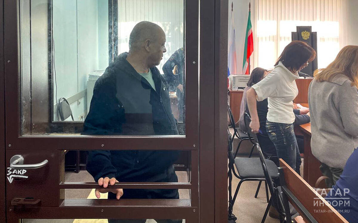 Ново-Савиновский суд Казани приступил к рассмотрению дела организованной группы, которая промышляла фиктивной постановкой на учет мигрантов за деньгиФото: © Дмитрий Шатров / «Татар-информ»