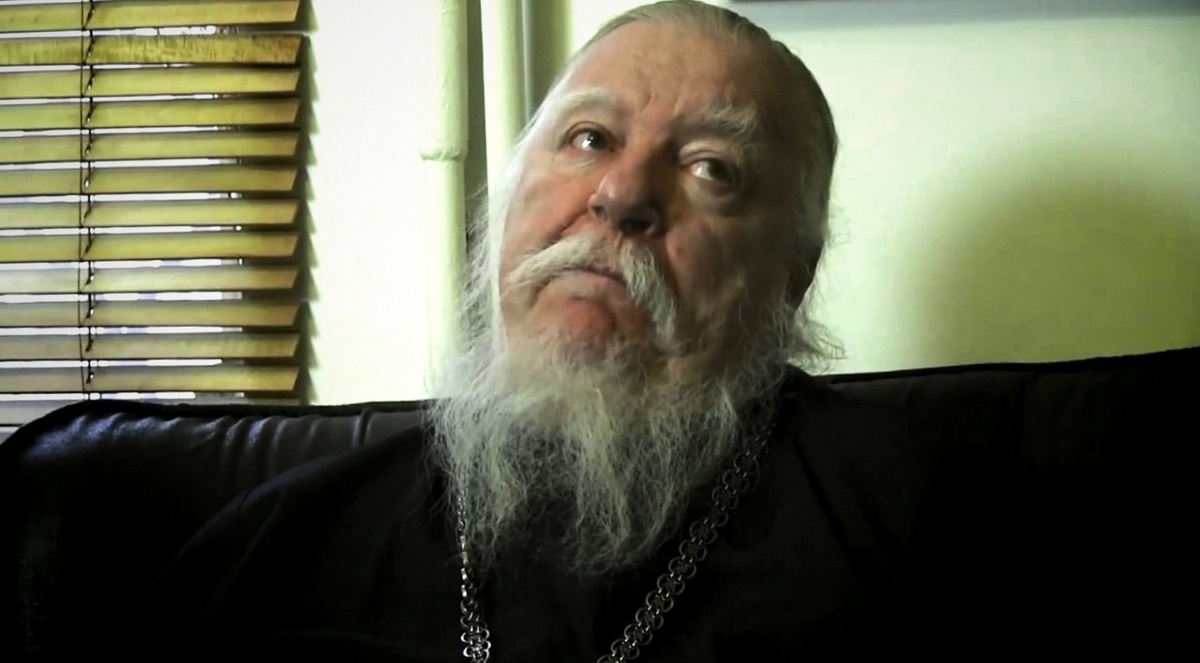 Димитрий Смирнов (07.03.1951 — 21.10.2020 гг.) — протоиерей, церковный и общественный деятель.