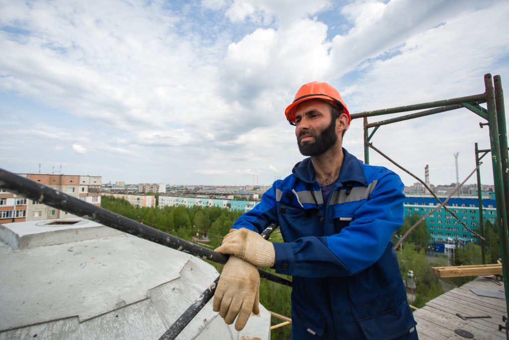    В Сургуте наполовину уменьшилось количество зарегистрированных мигрантов