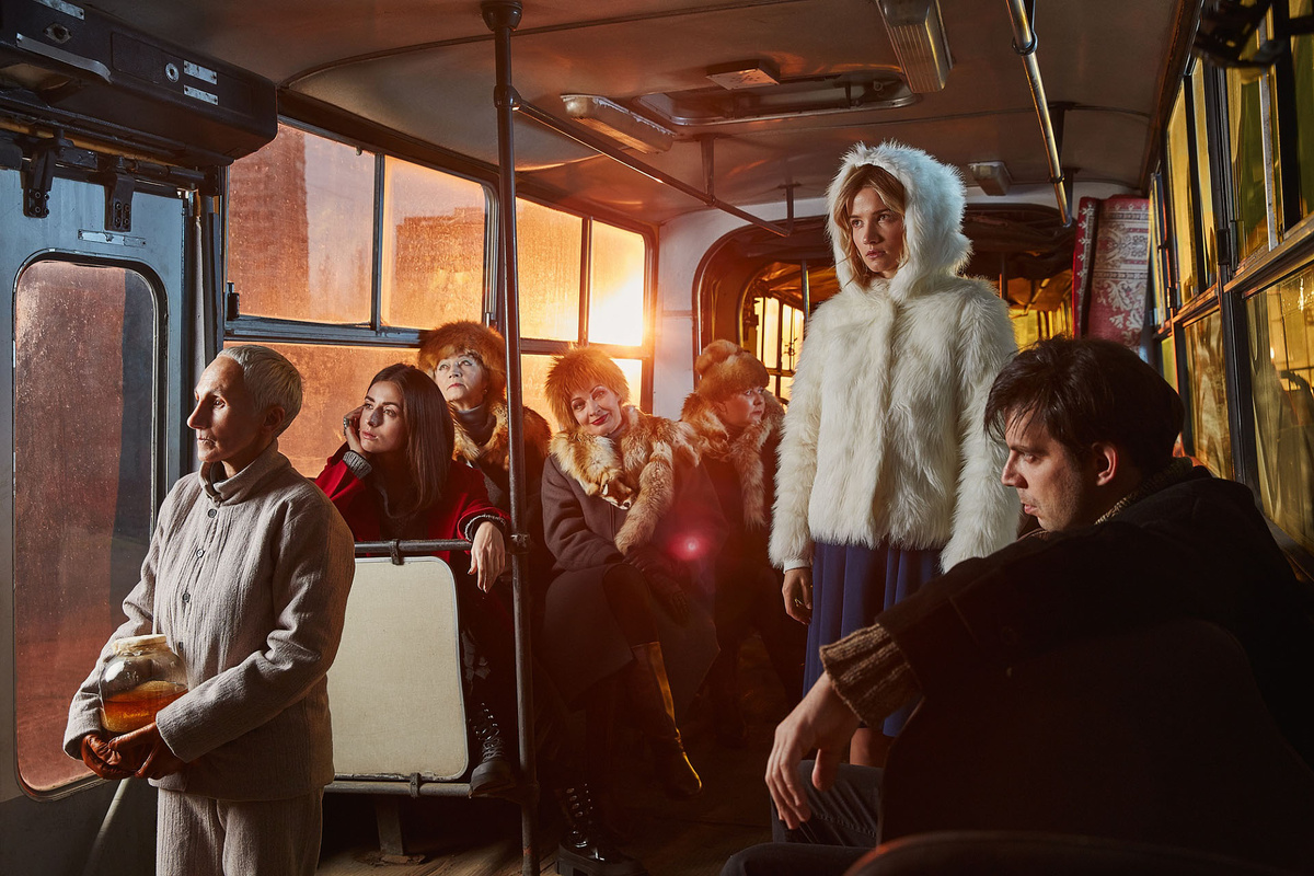    Артисты спектакля «Петровы в гриппе»