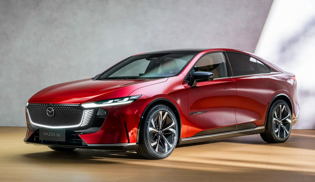 Mazda 6e 2025