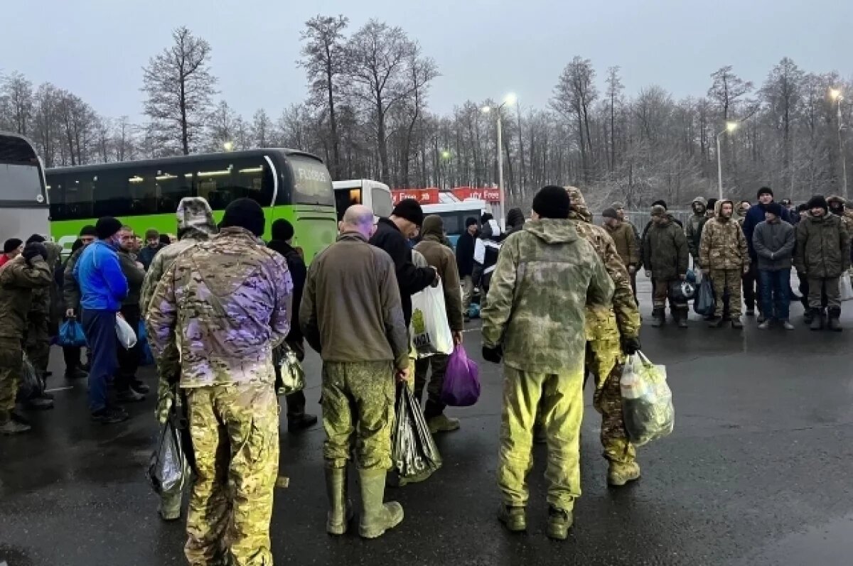    Ещё четверо свердловчан спасены из украинского плена