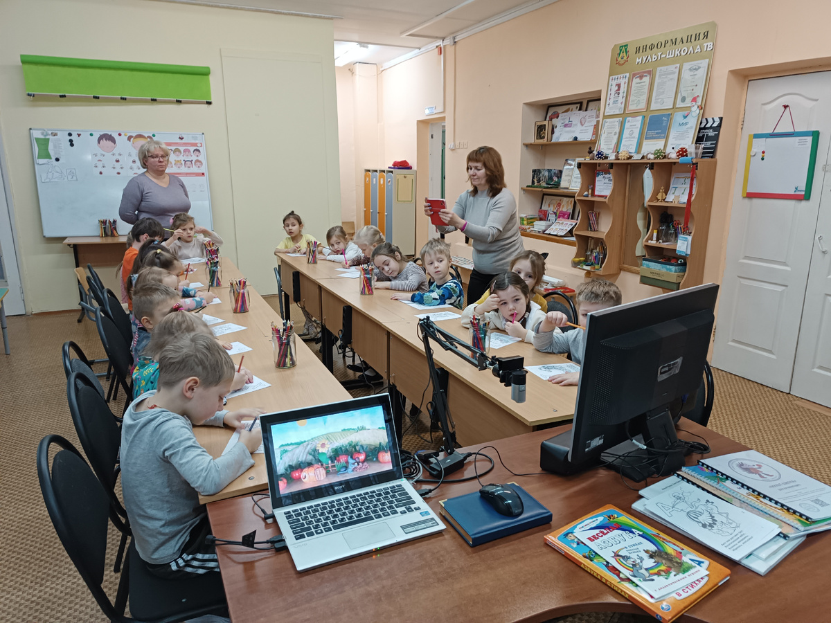 А МУЛЬТ-ШКОЛА.РУ  всегда рада детям, и поведение не повод для исключения из школы.