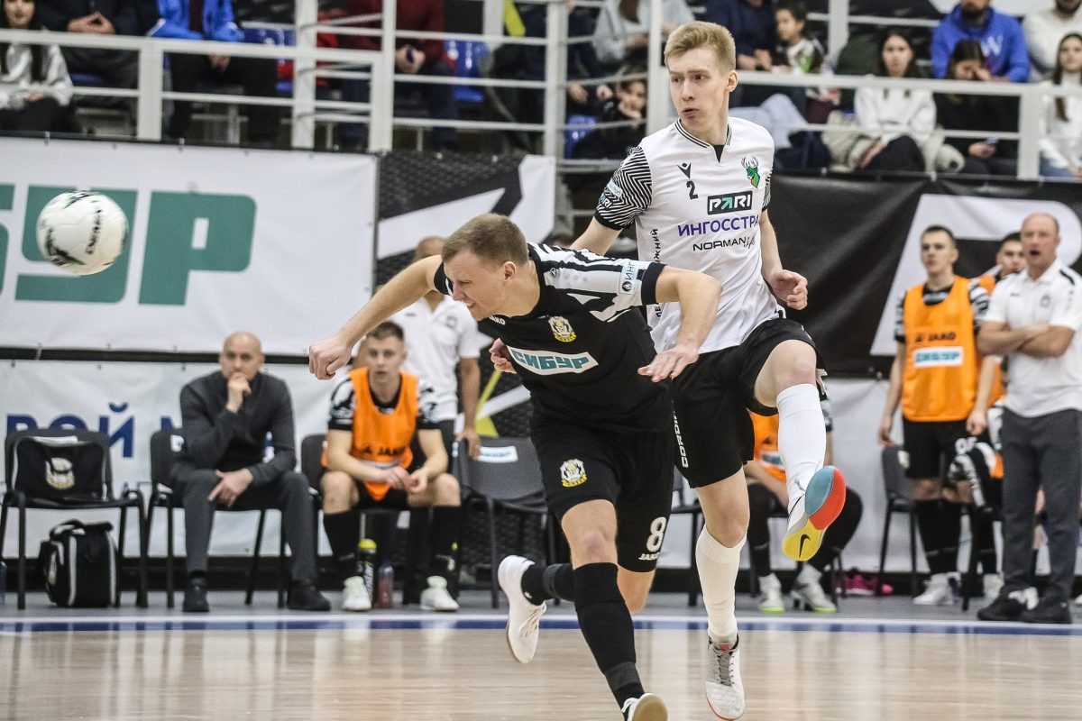    Выиграть в Тюмени - это весьма непростая задача для любой команды