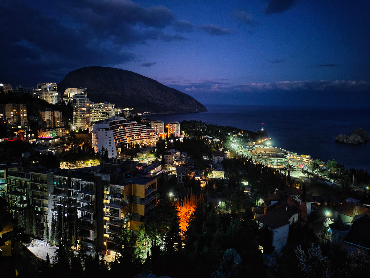 Ночной вид с горы Болгатуры