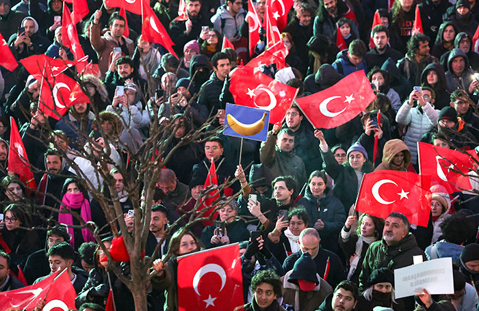    REUTERS/Dilara Senkaya