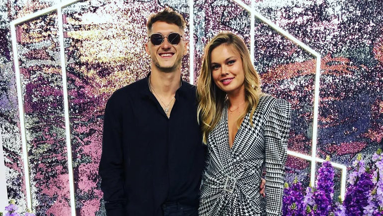    Антон Миранчук и Дарья Мельникова. соцсети