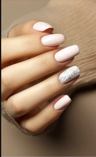 Нежный нюд с утонченным акцентом