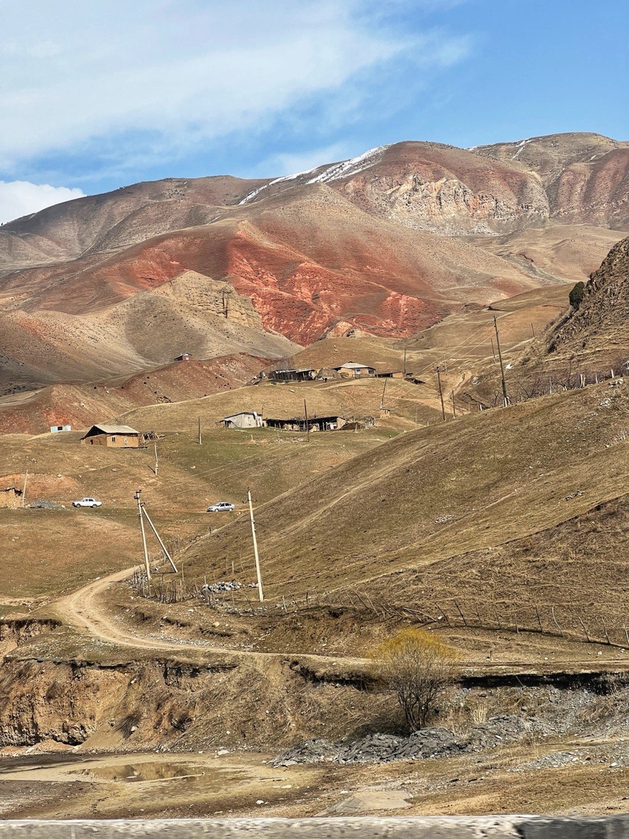 Киргизия, Памирский тракт.