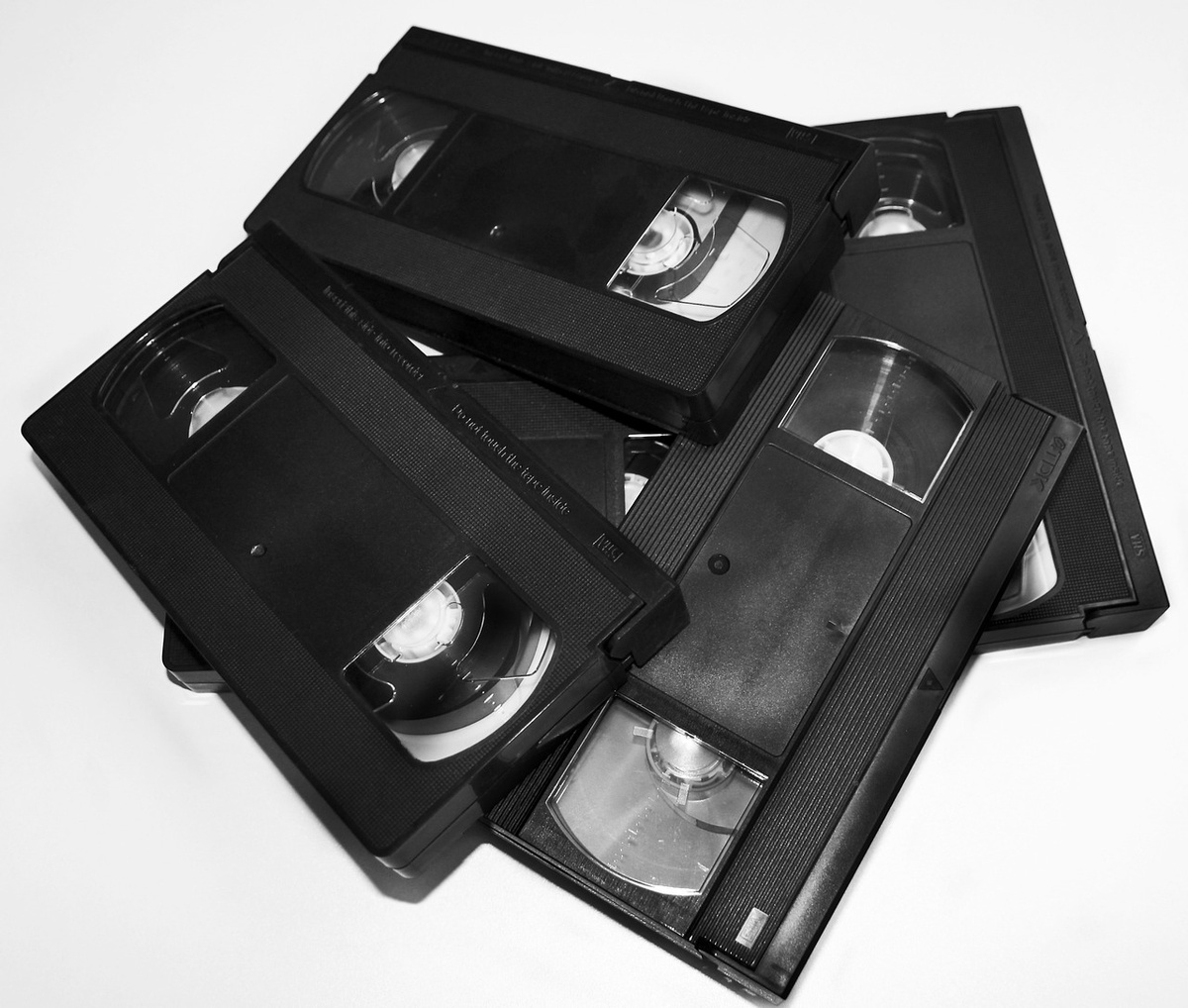 Видеокассеты VHS (Взято с сайта pixabay.com)