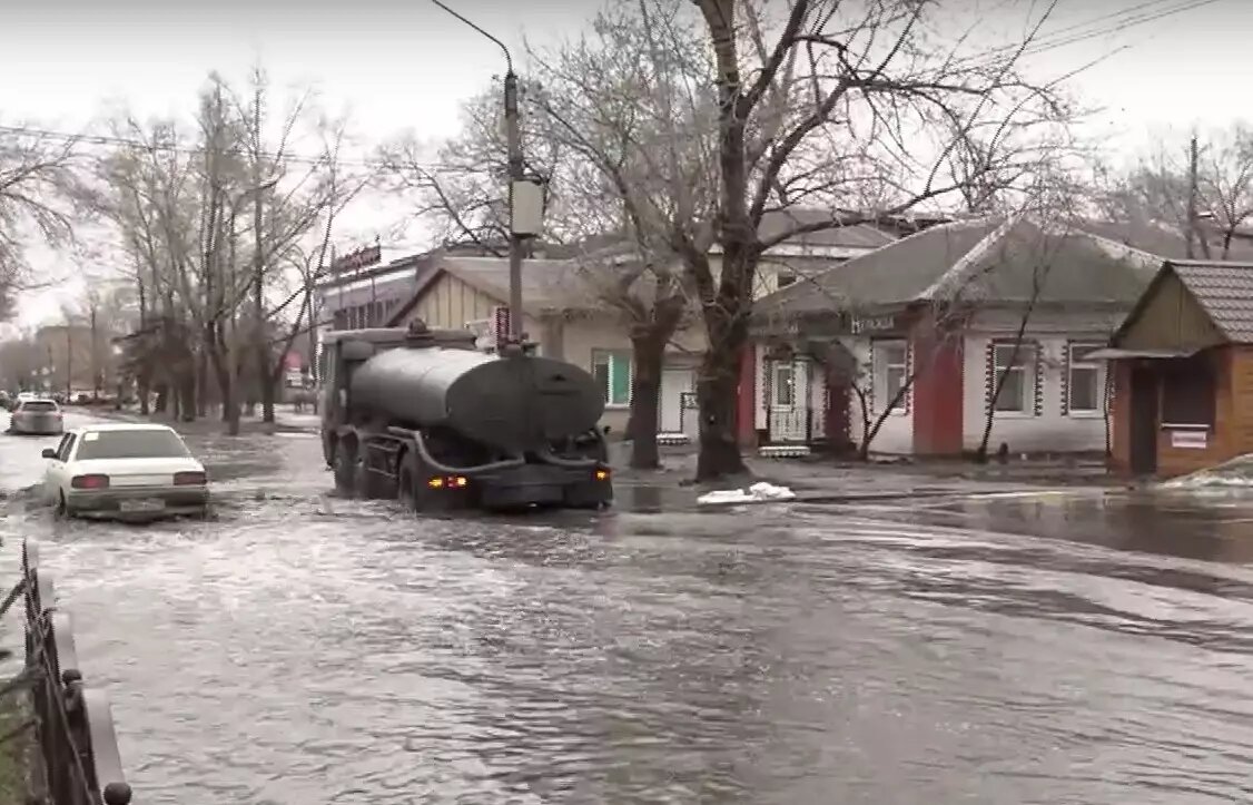 Так Черногорск выглядел в среду. Фото: «Вести. Хакасия»