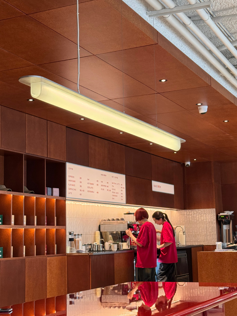 Aaark Cafe, интерьер