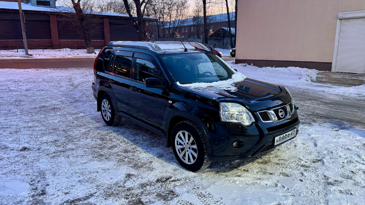 Всегда фотографируйте автомобиль перед приемкой,  а лучше снимайте видео! Не забывайте про нижние части бампера, некоторые не честные прокаты зная, что там есть царапина не отмечают ее в акте, а потом штрафуют арендатора, якобы это его царапина.