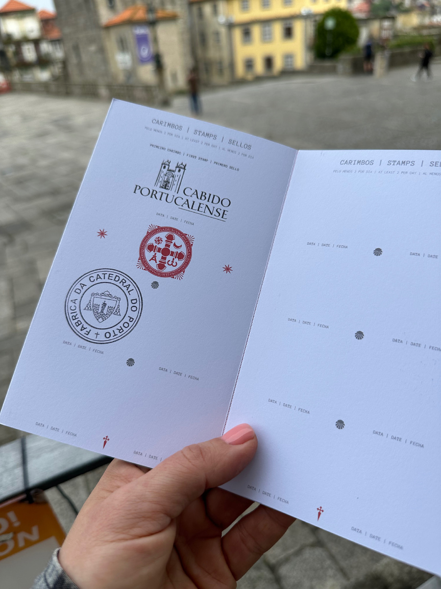 Вот он, паспорт паломника, здесь еще пустой