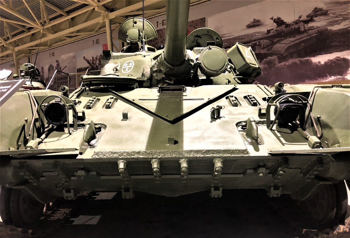 Крепление бульдозерного отвала и бонок для монтажа минного трала на НЛД.