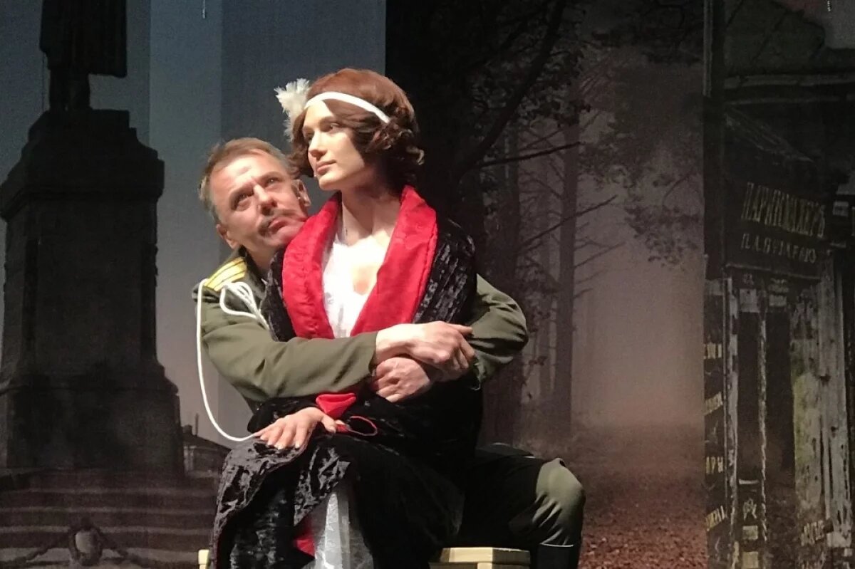    Игорь Петренко собрал аншлаг на спектакле «Осенний роман» на Ставрополье