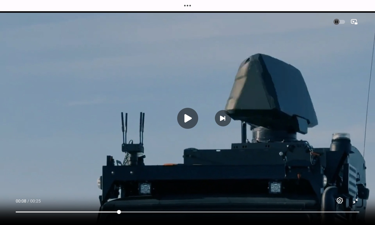 Радар и КП системы. Предполагаю что дополнительно стоит РЭБ