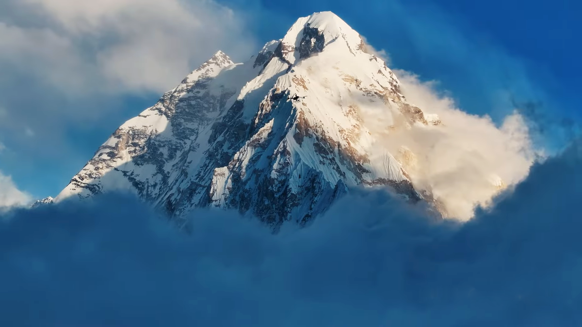 Грузовой дрон DJI Flycart 30. Скрин видео 2024 года.