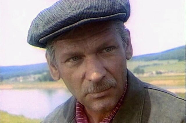    Петр Вельяминов в фильме «Тени исчезают в полдень» (1971, 1973). Кадр из фильма