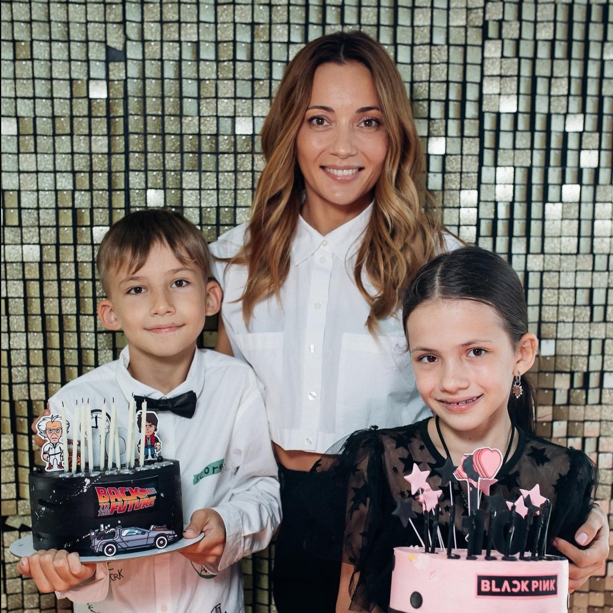 Ирина с детьми