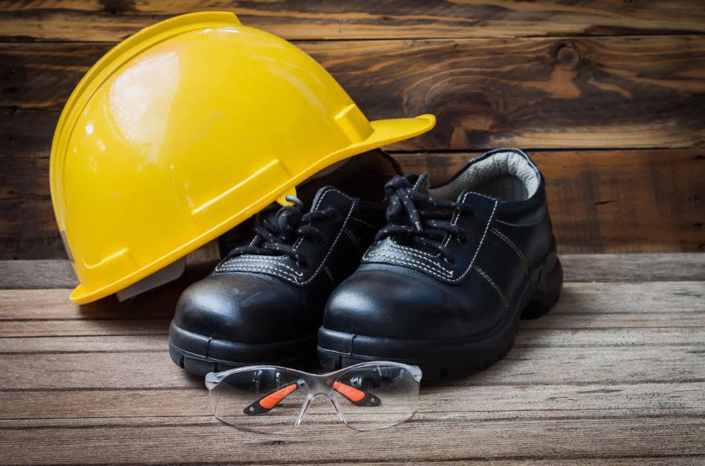 Почему стоит инвестировать в прочную рабочую одежду? - Проремострой