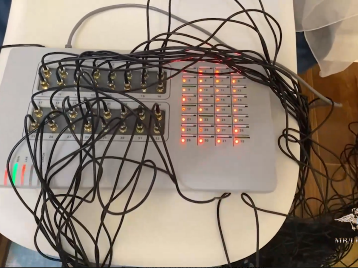    МВД арестовало пособников украинских телефонных мошенников в Татарстане. Кадр из видео© Ирина Волк/Telegram