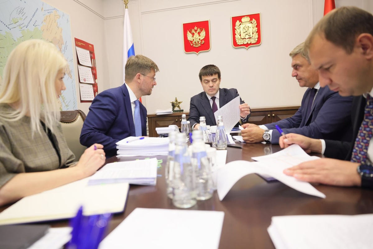     Губернатор Красноярского края Михаил Котюков может войти в новую комиссию Госсовета