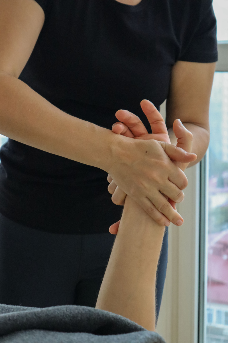 Какой массаж помог?