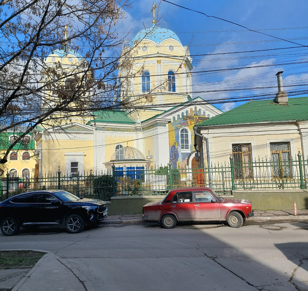 фото автора Свято-Троицкий монастырь Симферополь